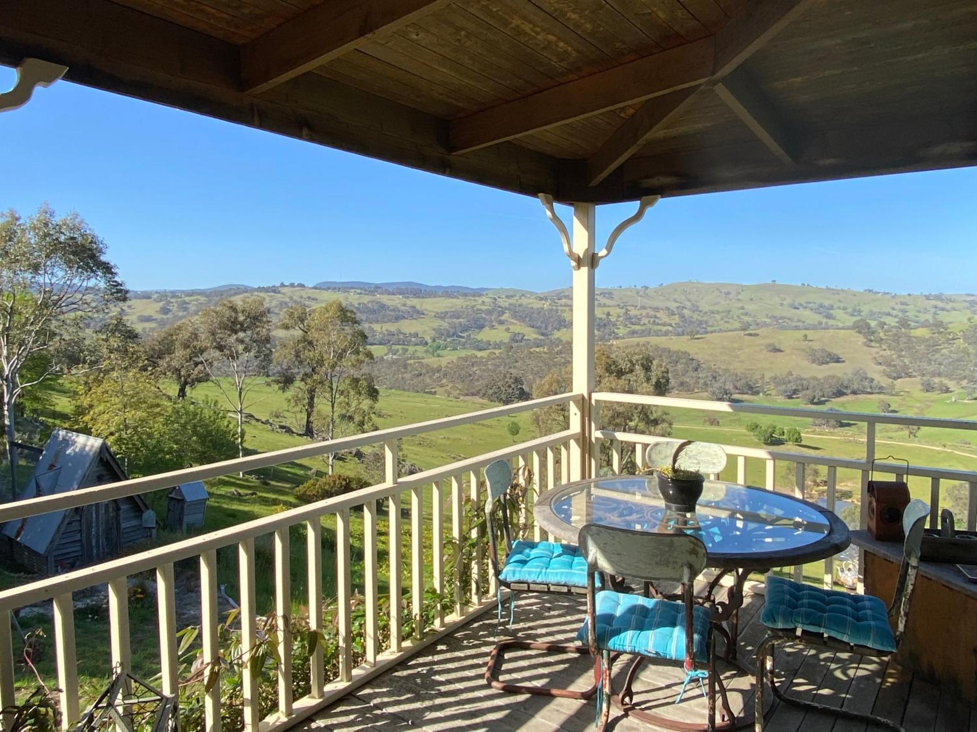 Inspiring Views B&B Wodonga Esterno foto
